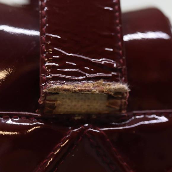 CHANEL Matelasse Shoulder Bag Enamel Red CC Auth bs14514 - Picture 5 of 16